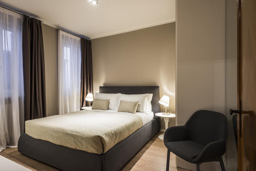 Myplace Rialto Apartments เวนิส ภายนอก รูปภาพ